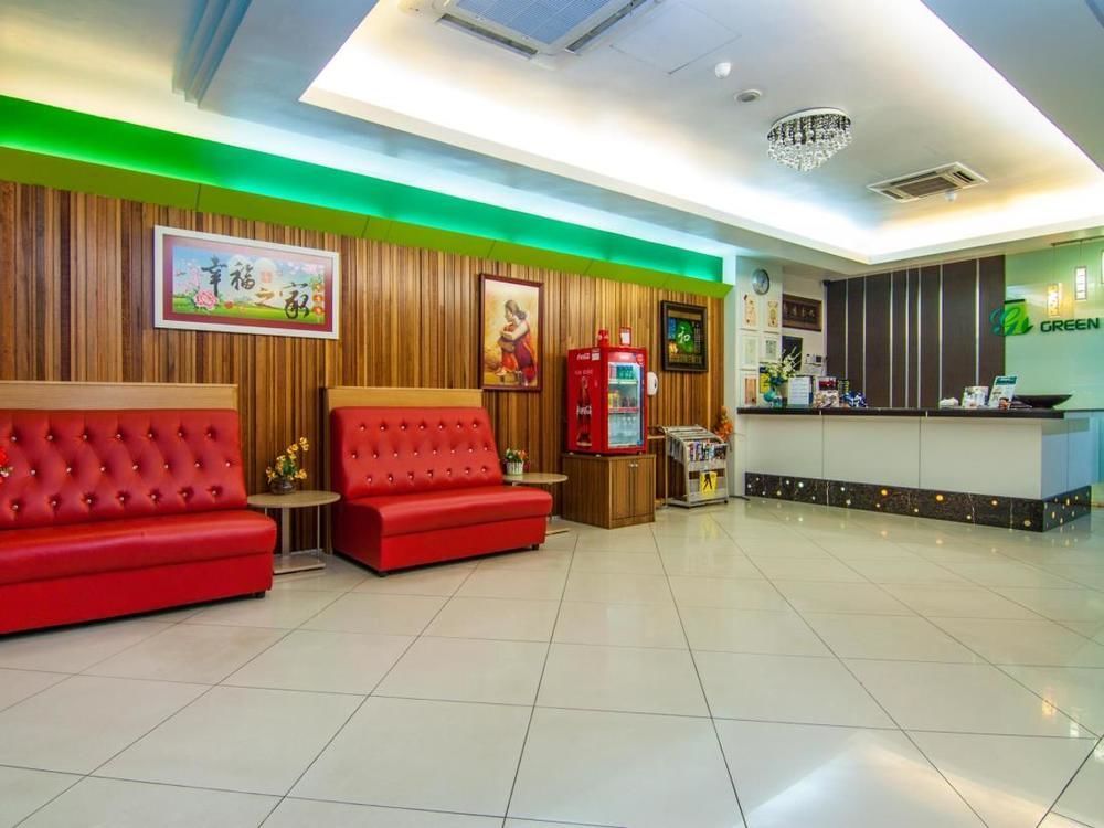 Green Hotel Puchong Exterior photo