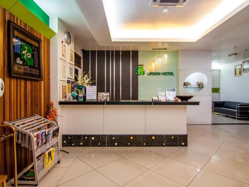 Green Hotel Puchong Exterior photo